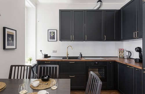 Guastalla Apartment | Wide and Bright two bedroom apartment