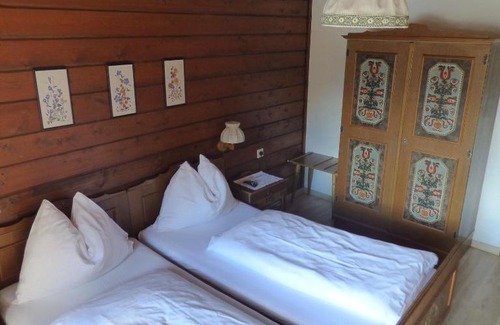 Muhldorf Bed & Breakfast | Wieselmühle Forellenhof