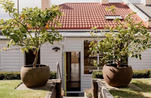 West Hobart House | 'Wietenah' - Perfectly renovated historic cottage