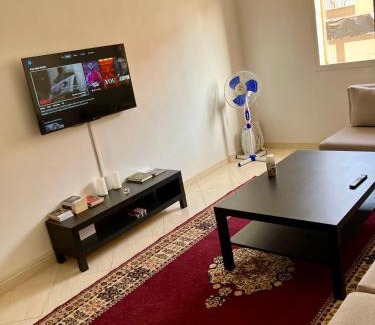 Khemisset Apartment | WiFi & Smart TV & Netflix & Free Parking & Full Kitchen & Heating & Washing Machine