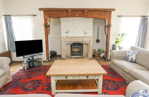 Caergeiliog House | Wig Carna