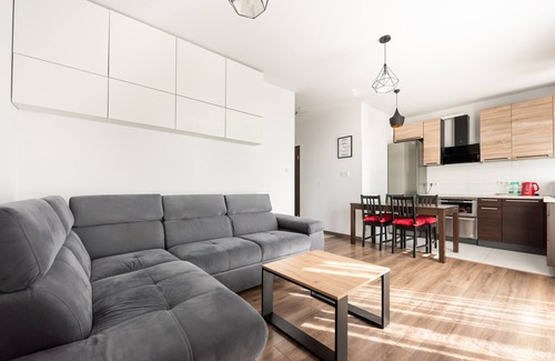 Wilanow Apartment | Wilanów 2-Bedroom Apartment