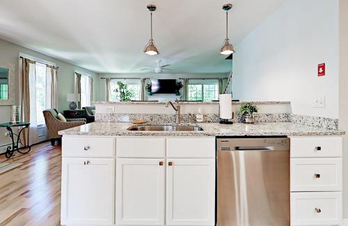 Old Orchard Beach House | Wild Dunes Retreat