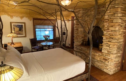 Grand River Bed & Breakfast | Wild Goose Inn
