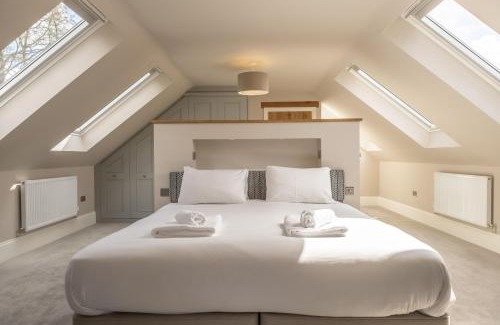 Aldborough House | Wild Meadow Barn