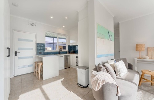 Goolwa South House | Wild Rose Cottage, WIFI, 100M to the water
