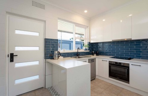 Goolwa South House | Wild Rose Cottage, WIFI, 100M to the water