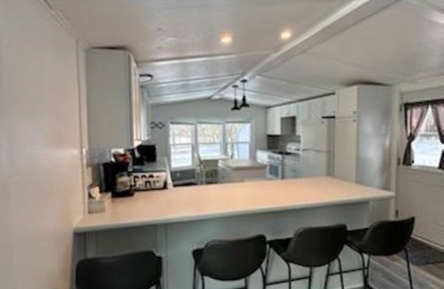 Wild Rose House | Wild Rose Retreat - Hot tub and Lake Access