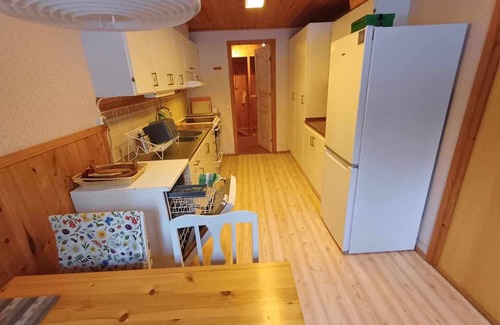 Varmland County House | Wilderness and fishing holiday by the lake with boat & sauna in beautiful Värmland