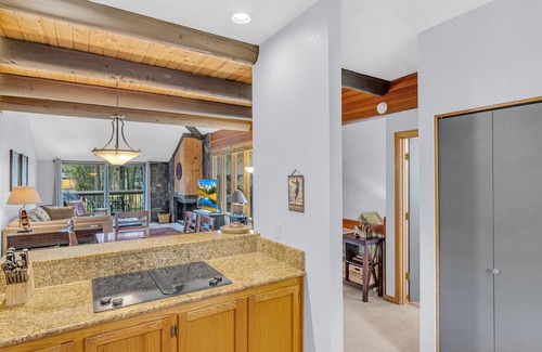 Sunriver House | Wildflower Condo 54