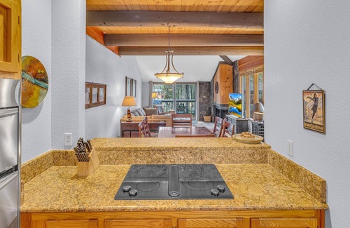 Sunriver House | Wildflower Condo 54