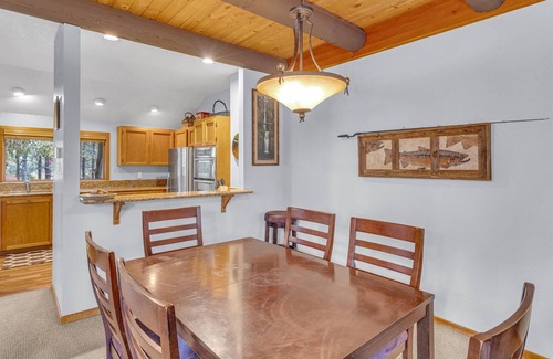 Sunriver House | Wildflower Condo 54