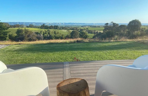 Old Noarlunga Cottage | Wildhill - secluded retreat with panoramic views