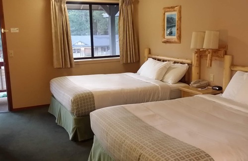 Twain Harte Hotel | Wildwood Inn