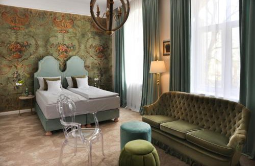 Gryzyna Hotel | Willa Berlińska - pokoje ,restauracja