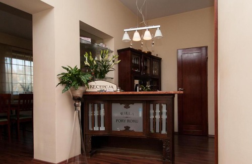 Lodz Bed & Breakfast | Willa Pory Roku