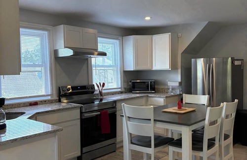 Willard Condo | Willard Area Condo 2 Bedroom Walk to Beach 30 Day Min, Monthly Discount