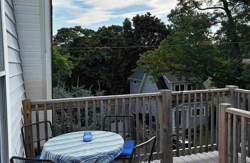 Willard Condo | Willard Area Condo 2 Bedroom Walk to Beach 30 Day Min, Monthly Discount