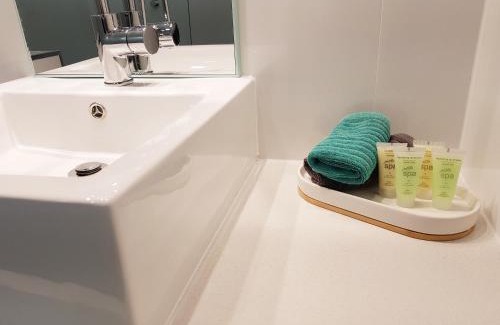 Naracoorte Hotel | William Macintosh Motor Lodge
