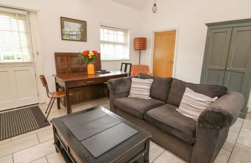 Trawscoed House | Willow Cottage