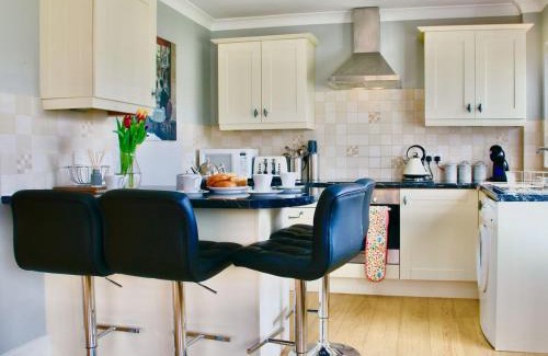 Binsted House | Willow Cottage