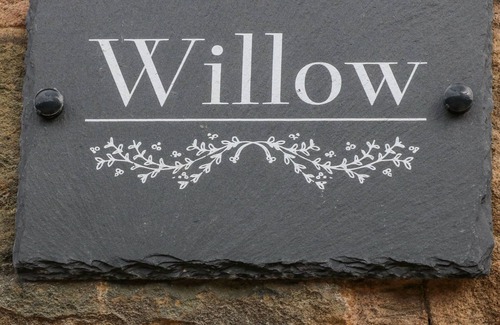 Hoylandswaine Cottage | Willow Cottage