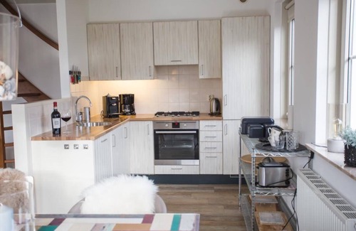 Ameland Apartment | Willow Villa 18 with 7 beds, cot, 1 sauna and 2 bathrooms