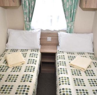 Fiddington House | Winchester Bronze SS20 Pet Friendly
