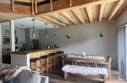 Windham House | Windham Mountain Village Townhouse