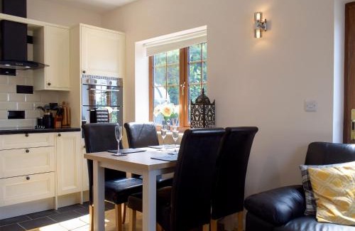 Glasbury House | Windhover
