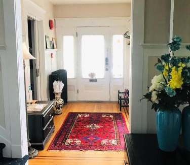 Mount Pleasant Bed & Breakfast | Windsor Guest House