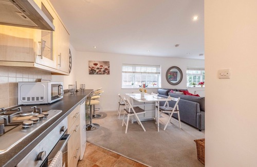 George Green House | Windsor/Wexham Cosy Home form Home