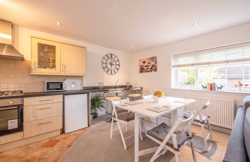 George Green House | Windsor/Wexham Cosy Home form Home