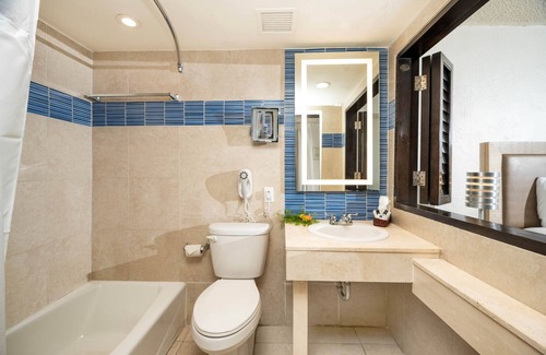 Estate Demarara Hotel | Windward Passage Hotel