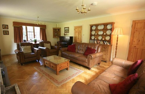 Longborough House | Windy Ridge Cottage, STOW ON THE WOLD