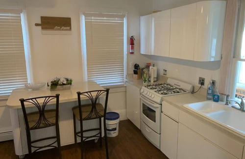 Saylorsburg House | Wineries, Hiking, skiing and fishing minutes from house