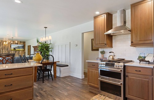 Palisade House | Winery Estate House