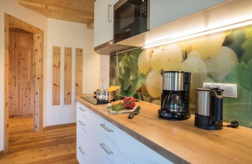 Cortina Sulla Strada del Vino Apartment | Winery Hofer Hof - APP. Veltliner