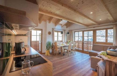 Cortina Sulla Strada del Vino Apartment | Winery Hofer Hof - APP. Veltliner