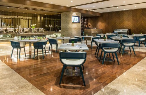 Santa Cruz Hotel | Winford Resort and Casino Manila