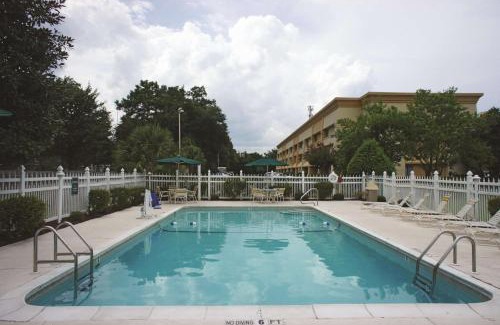 Dock Junction Hotel | Wingate by Wyndham Brunswick GA I-95