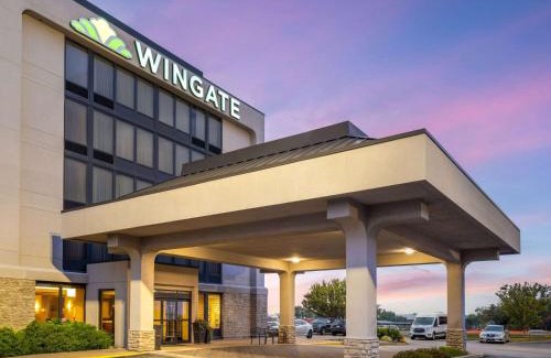 Airport Township Hotel | Wingate by Wyndham St Louis Airport