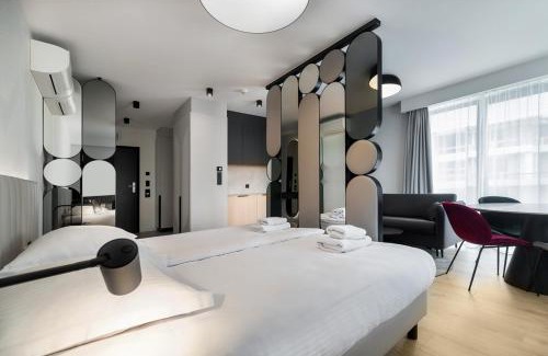 Lagiewniki Hotel | Wings Plaza
