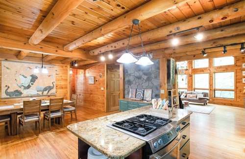 Keedysville Cabin | Wingspan Cabin Summar