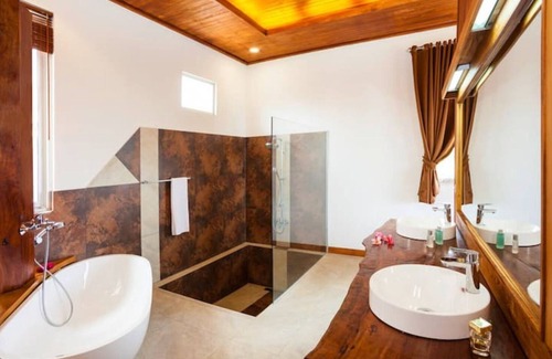 Kayu Putih Villa | Winy-villa Lovina
