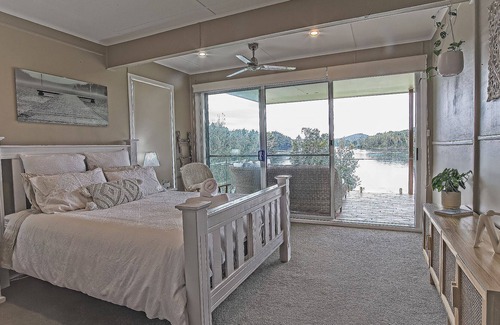 Conjola Park House | Winya Girragirra Lake House