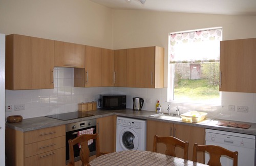 Logie Coldstone House | Wisdomhowe is a traditional cottage, surrounded by a birch woodland.