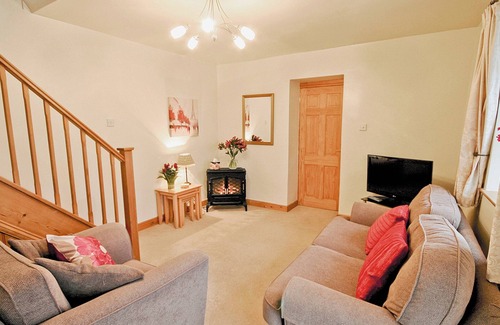 Bonsall Cottage | Wisteria Cottage - E5387