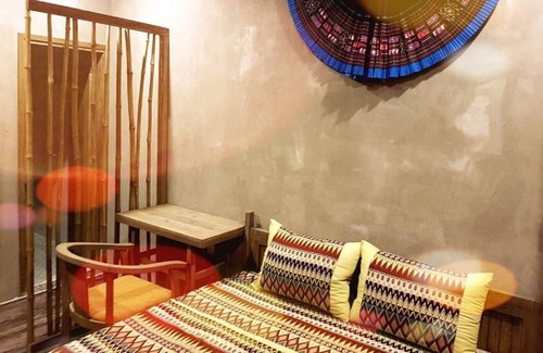 Cao Bang House | With city views, Sa's home is set in Cao Bằng and has free WiFi