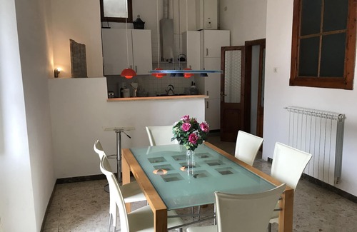 Orte Apartment | With large roof terrace in beautiful medieval town, around which the river Tiber winds